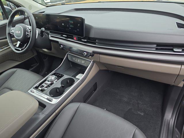 new 2026 Kia Carnival Hybrid car, priced at $48,902