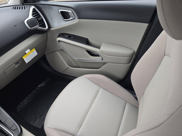 new 2025 Kia Soul car, priced at $22,074