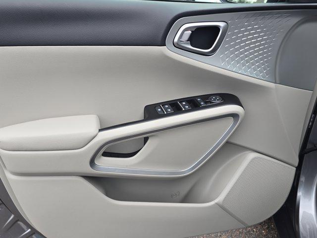 new 2025 Kia Soul car, priced at $22,074