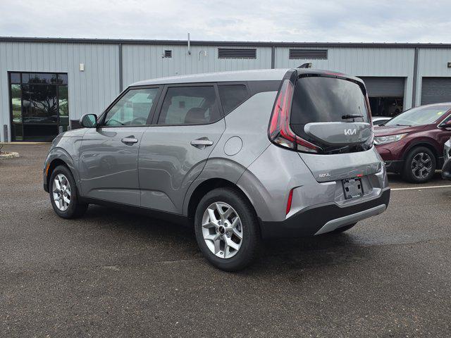 new 2025 Kia Soul car, priced at $22,074