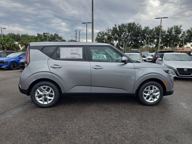 new 2025 Kia Soul car, priced at $22,074
