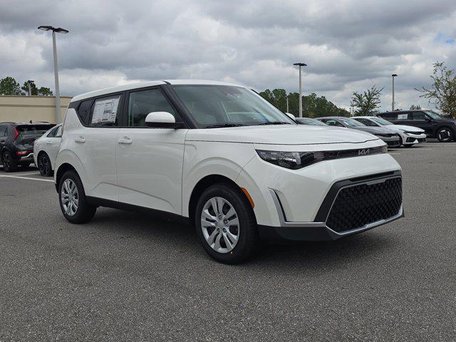new 2025 Kia Soul car, priced at $21,781