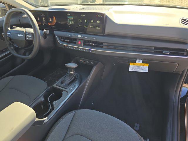 new 2025 Kia K4 car, priced at $22,902