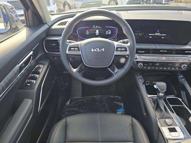 new 2025 Kia Telluride car, priced at $44,156