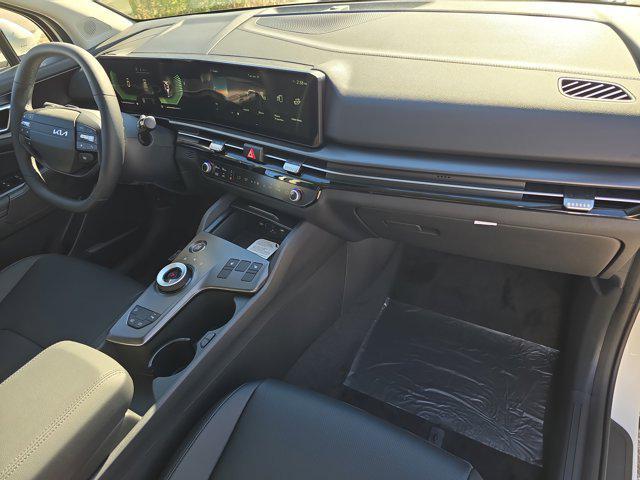 new 2026 Kia Sportage Hybrid car, priced at $35,696