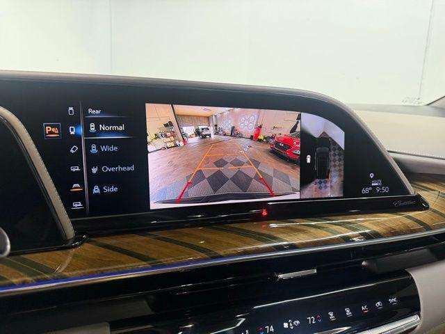 2021 Crystal White Tricoat Cadillac Escalade