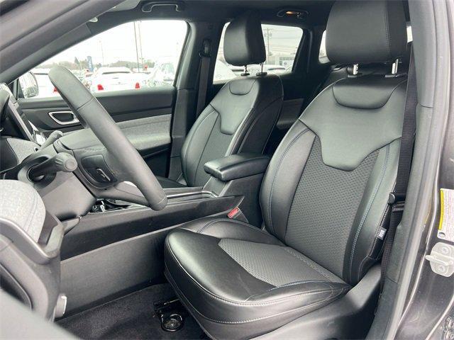 used 2023 Jeep Compass car, priced at $20,213