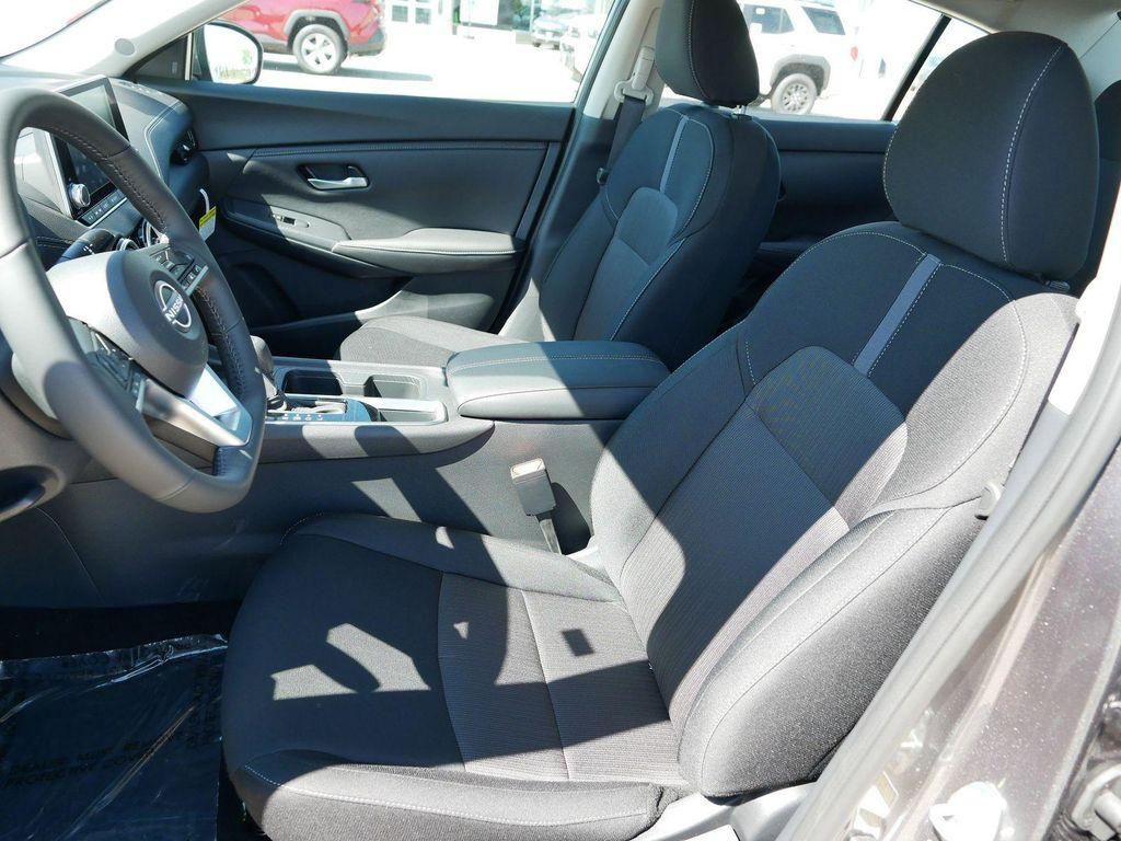 new 2025 Nissan Sentra car, priced at $22,946