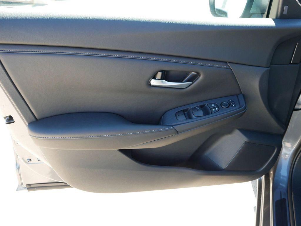 new 2025 Nissan Sentra car, priced at $22,946