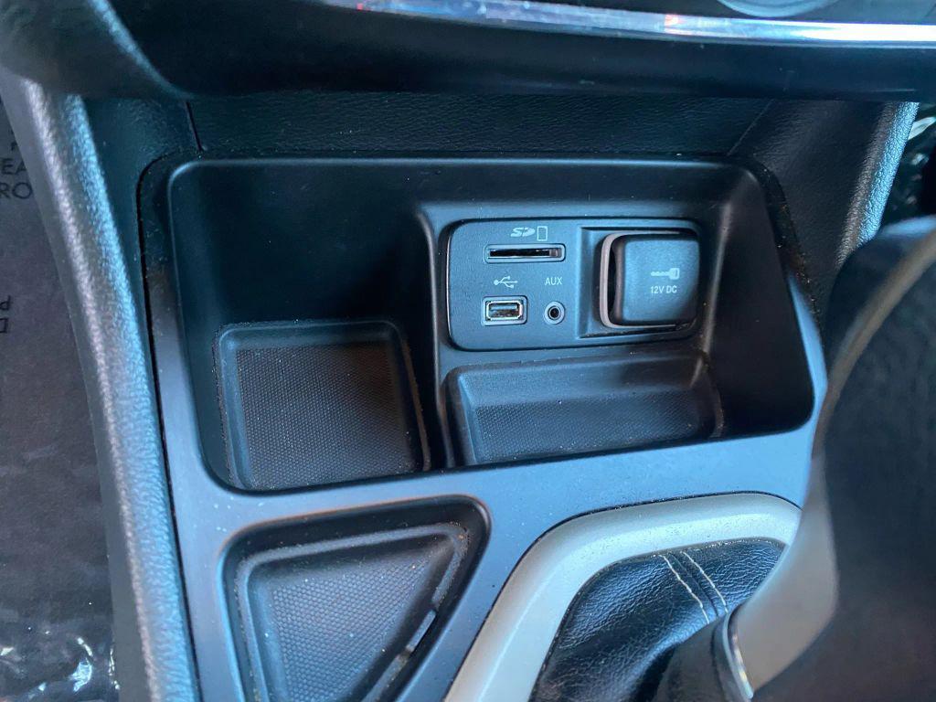 used 2016 Jeep Cherokee car, priced at $14,495