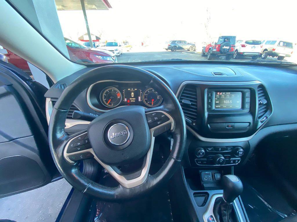 used 2016 Jeep Cherokee car, priced at $14,495