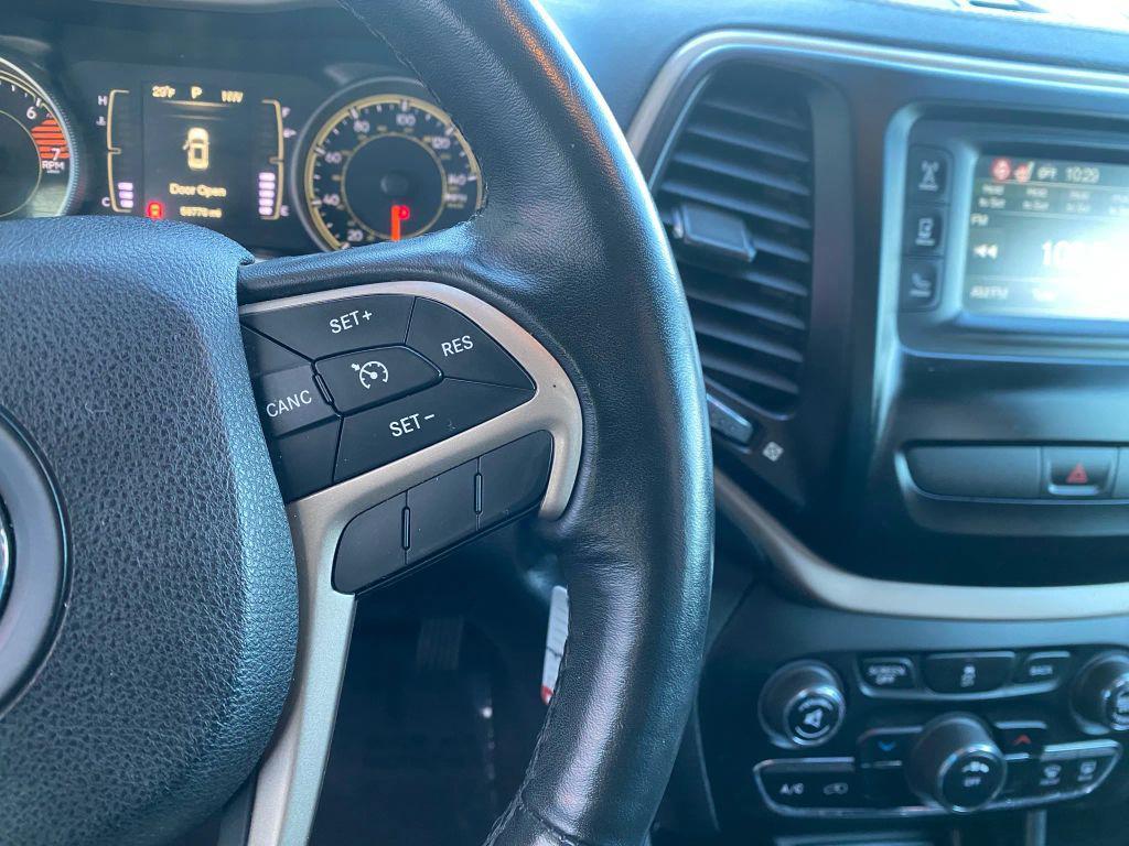 used 2016 Jeep Cherokee car, priced at $14,495