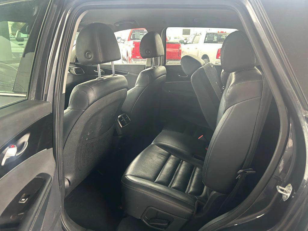 used 2019 Kia Sorento car, priced at $10,995