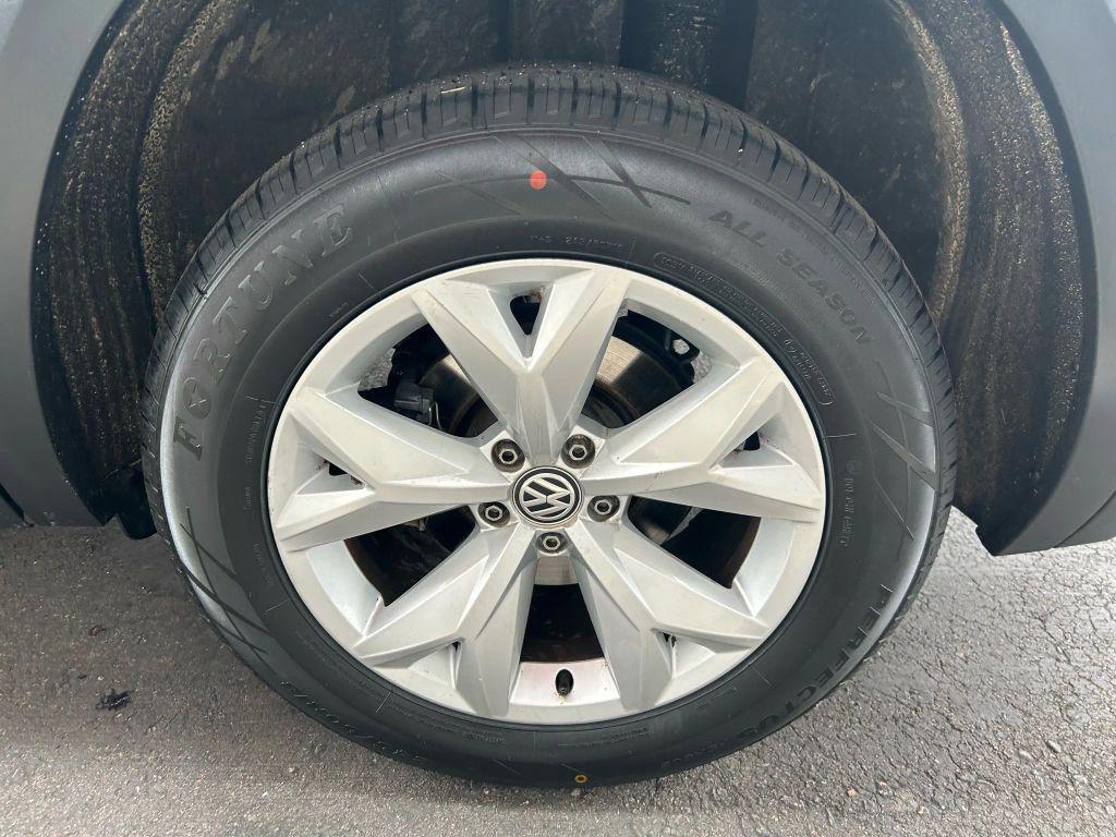 used 2018 Volkswagen Atlas car, priced at $14,295