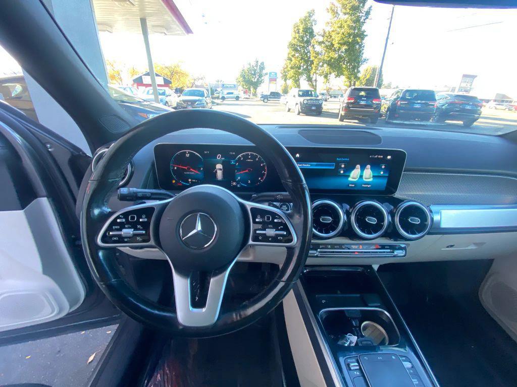 used 2021 Mercedes-Benz GLB 250 car, priced at $19,495