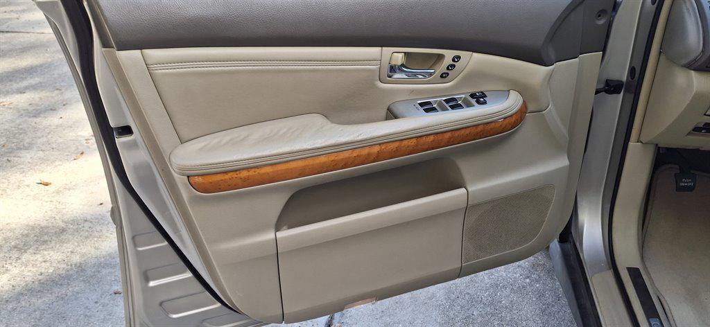 used 2005 Lexus RX 330 car, priced at $5,995