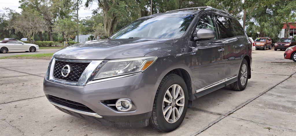 used 2015 Nissan Pathfinder car, priced at $7,995