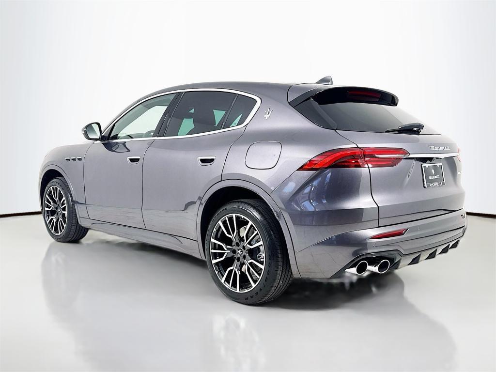 new 2025 Maserati Grecale car, priced at $82,655