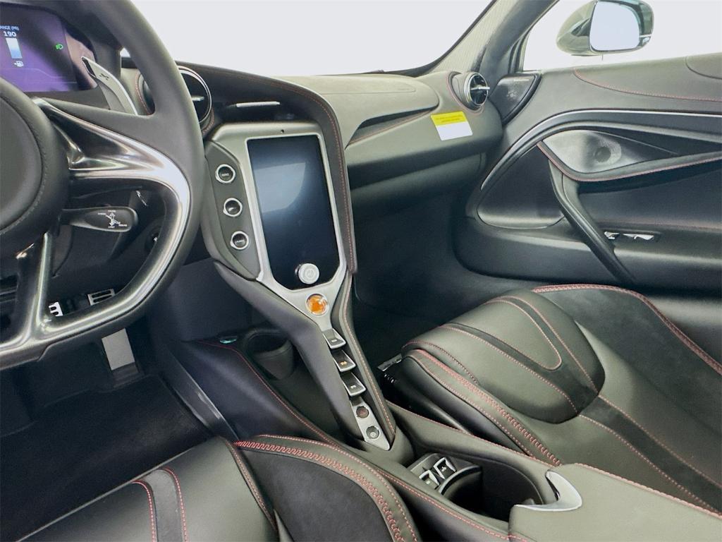 new 2026 McLaren 750S car, priced at $427,650