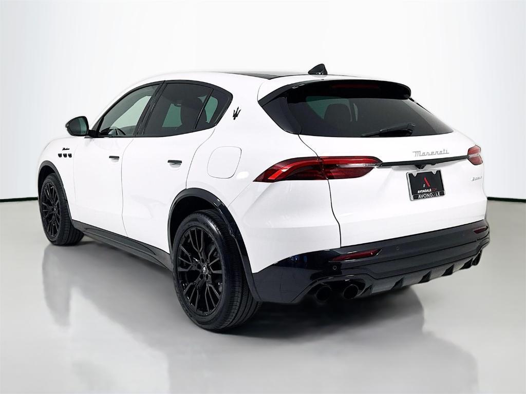 new 2025 Maserati Grecale car, priced at $85,550