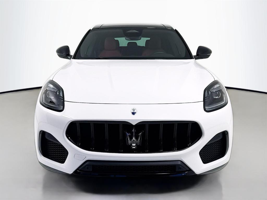new 2025 Maserati Grecale car, priced at $85,550