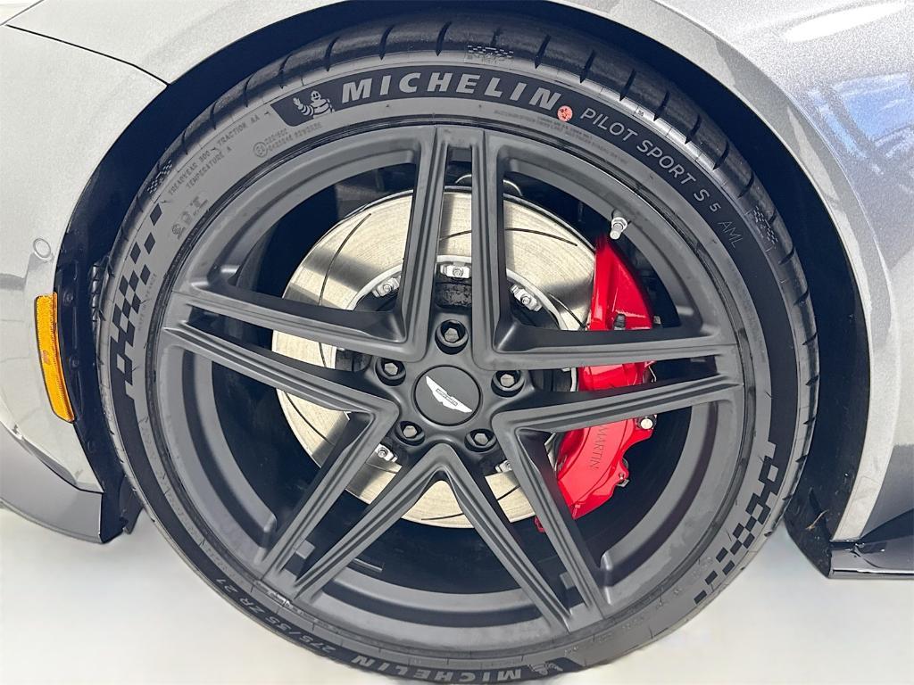 new 2026 Aston Martin Vantage car, priced at $239,500