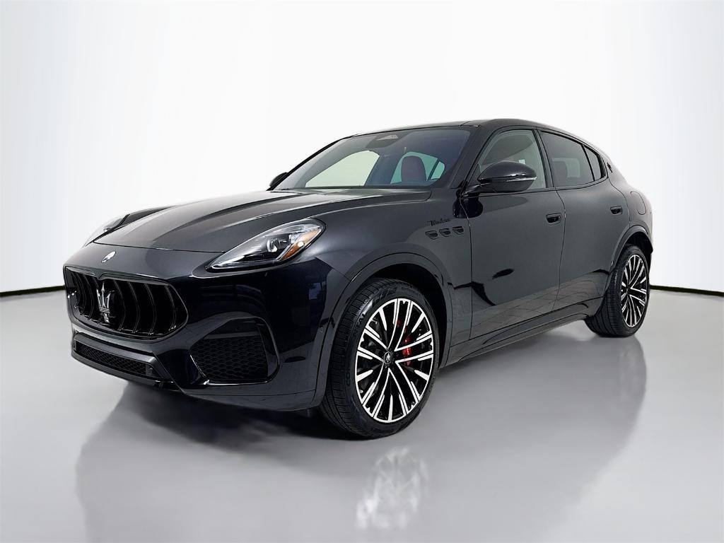 new 2025 Maserati Grecale car, priced at $91,025