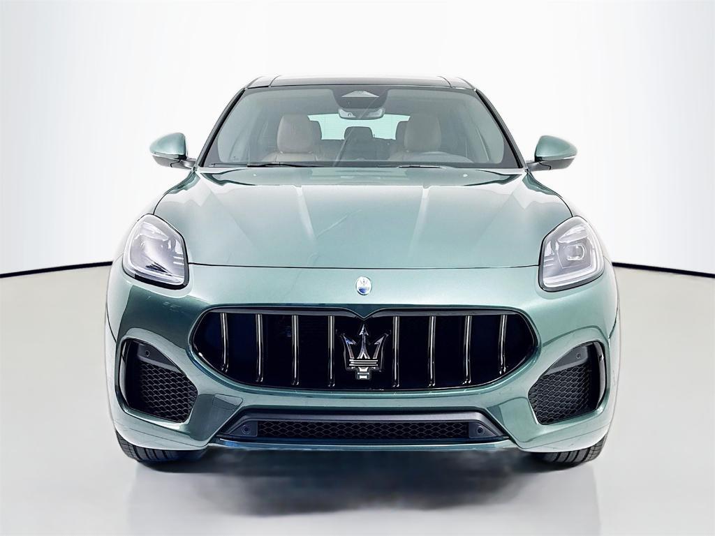 new 2025 Maserati Grecale car, priced at $91,895