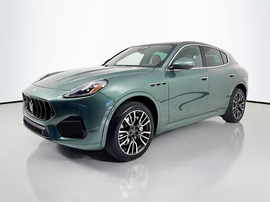 new 2025 Maserati Grecale car, priced at $91,895