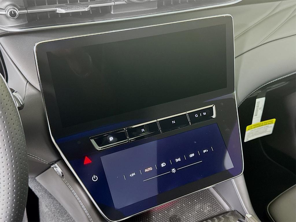 new 2025 Maserati Grecale car, priced at $91,495