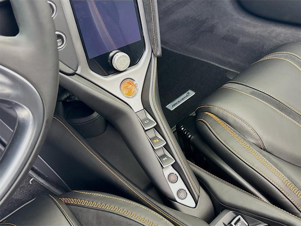 new 2026 McLaren 750S car, priced at $429,400