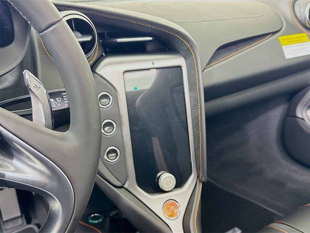 new 2026 McLaren 750S car, priced at $429,400