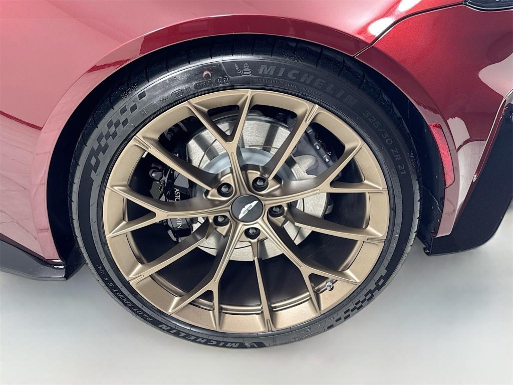 new 2026 Aston Martin Vantage car, priced at $261,200