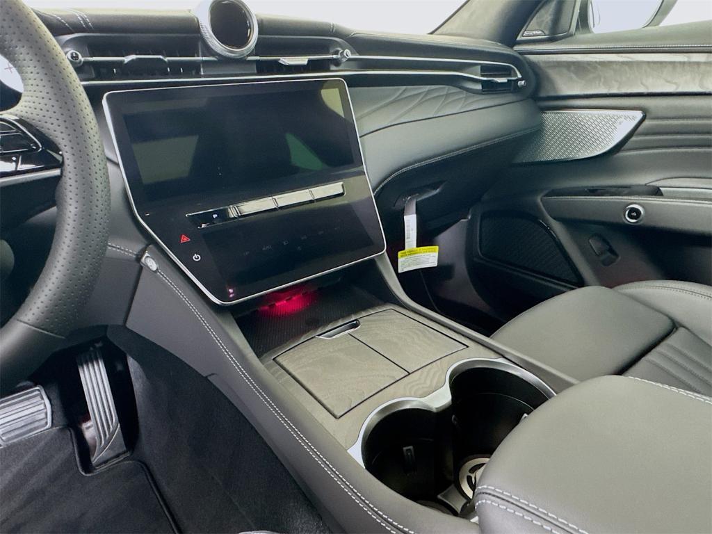 new 2025 Maserati Grecale car, priced at $85,965