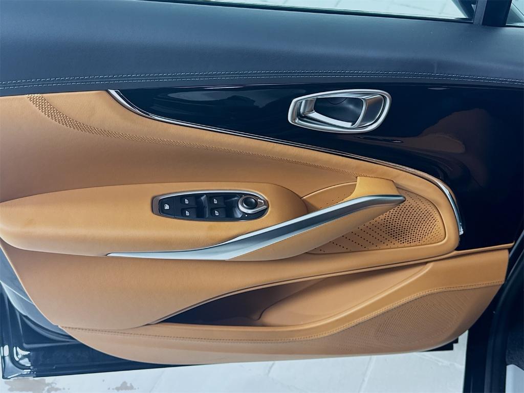 new 2026 Aston Martin DBX car, priced at $314,100