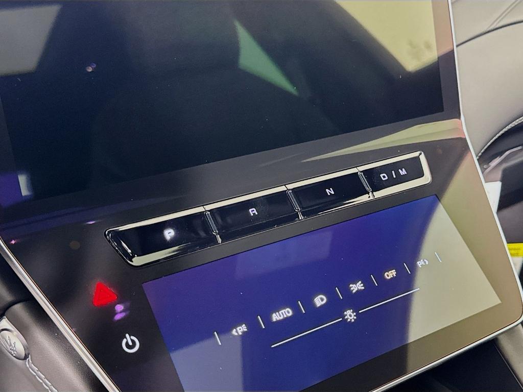 new 2025 Maserati Grecale car, priced at $76,899