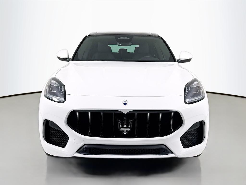 new 2025 Maserati Grecale car, priced at $83,695