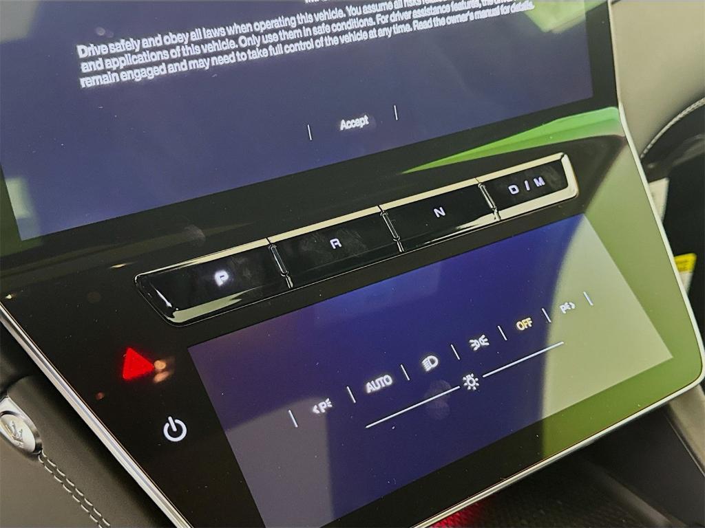 new 2025 Maserati Grecale car, priced at $92,765