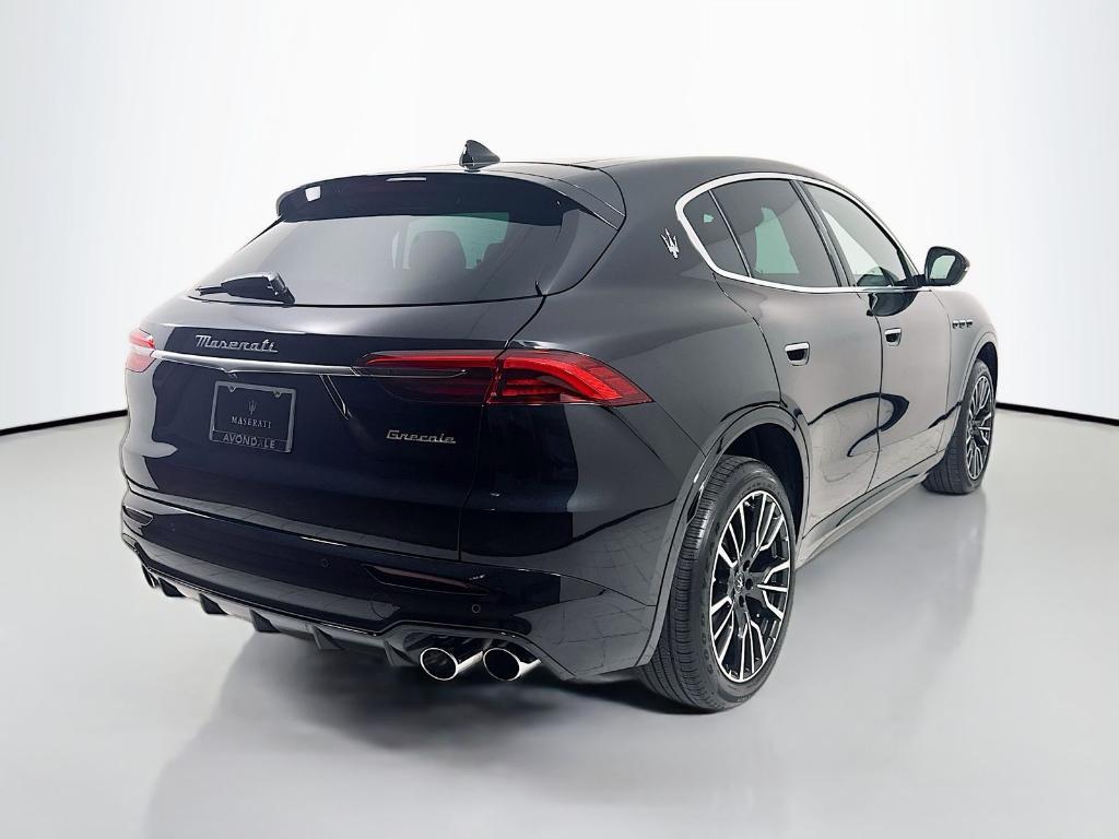 new 2025 Maserati Grecale car, priced at $78,899