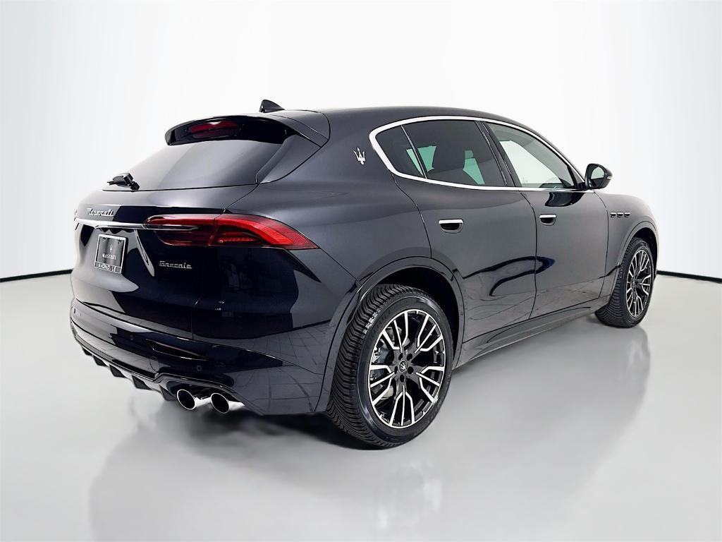 new 2025 Maserati Grecale car, priced at $84,845