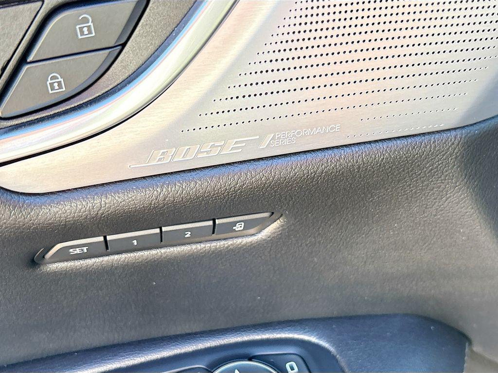 used 2024 Cadillac XT5 car, priced at $32,700