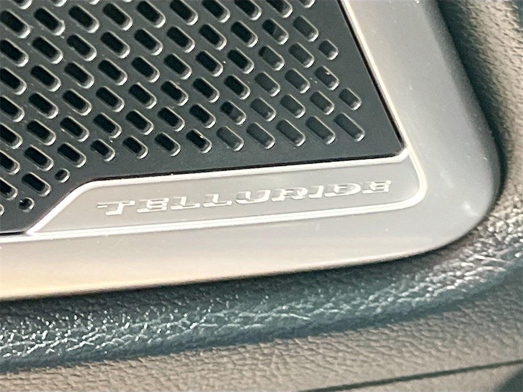 used 2024 Kia Telluride car, priced at $32,200