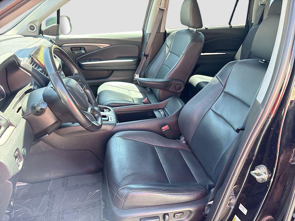 used 2020 Honda Pilot car, priced at $23,700