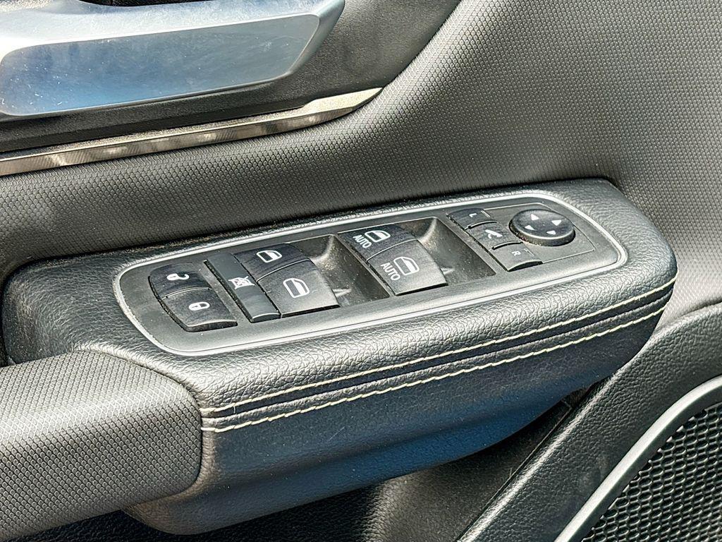 used 2021 Ram 1500 car, priced at $34,200