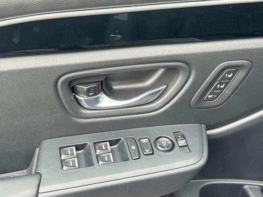 used 2026 Honda Passport car, priced at $37,000