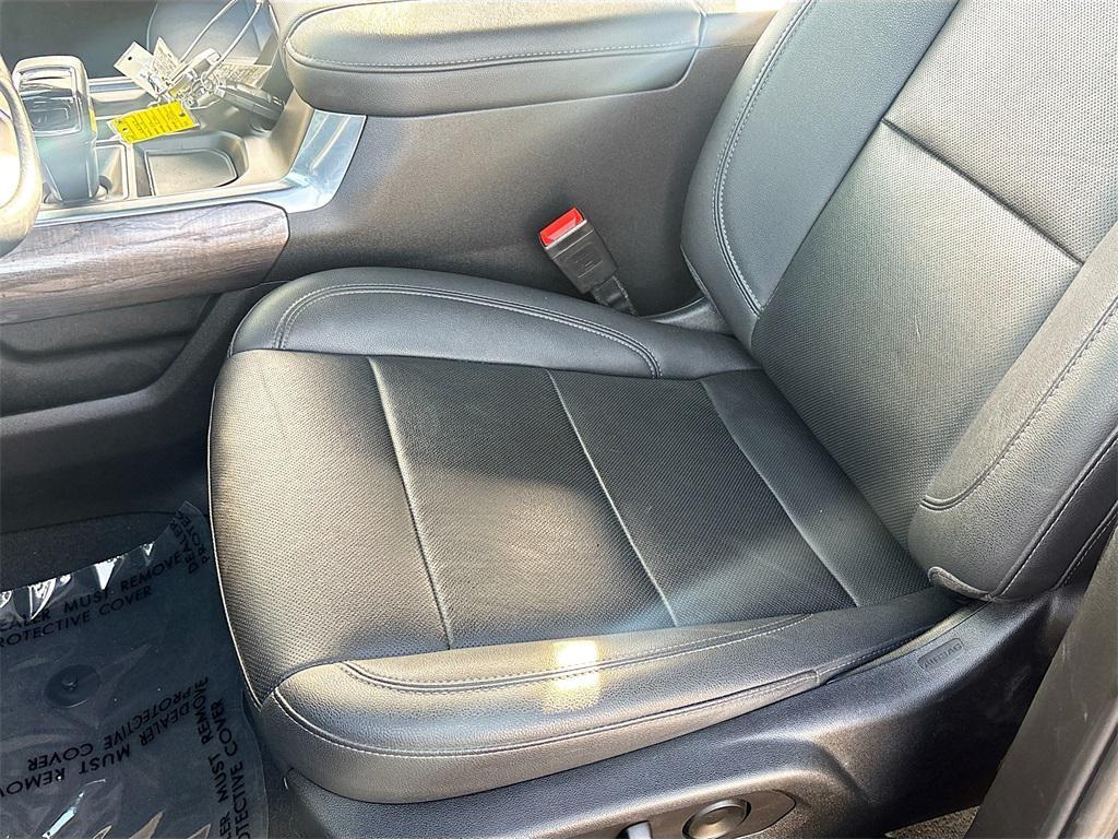 used 2022 Chevrolet Silverado 1500 car, priced at $39,900