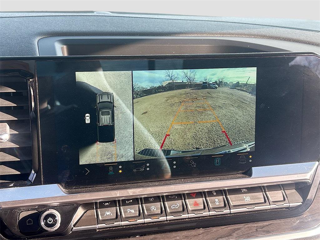 used 2022 Chevrolet Silverado 1500 car, priced at $39,900