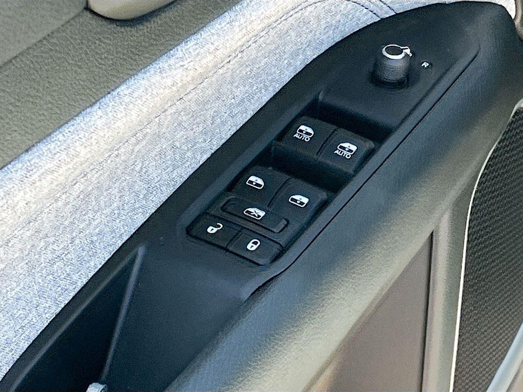 used 2025 Jeep Compass car, priced at $21,900