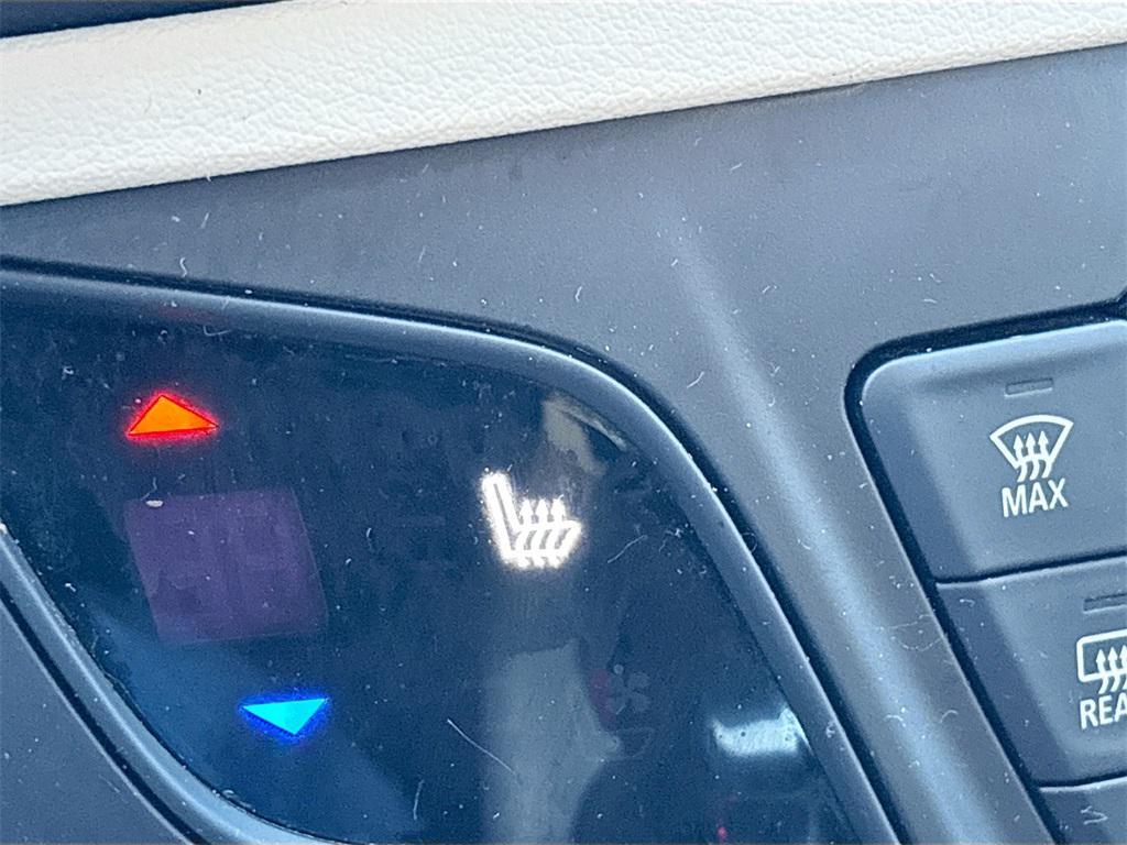 used 2019 Buick Envision car, priced at $17,200