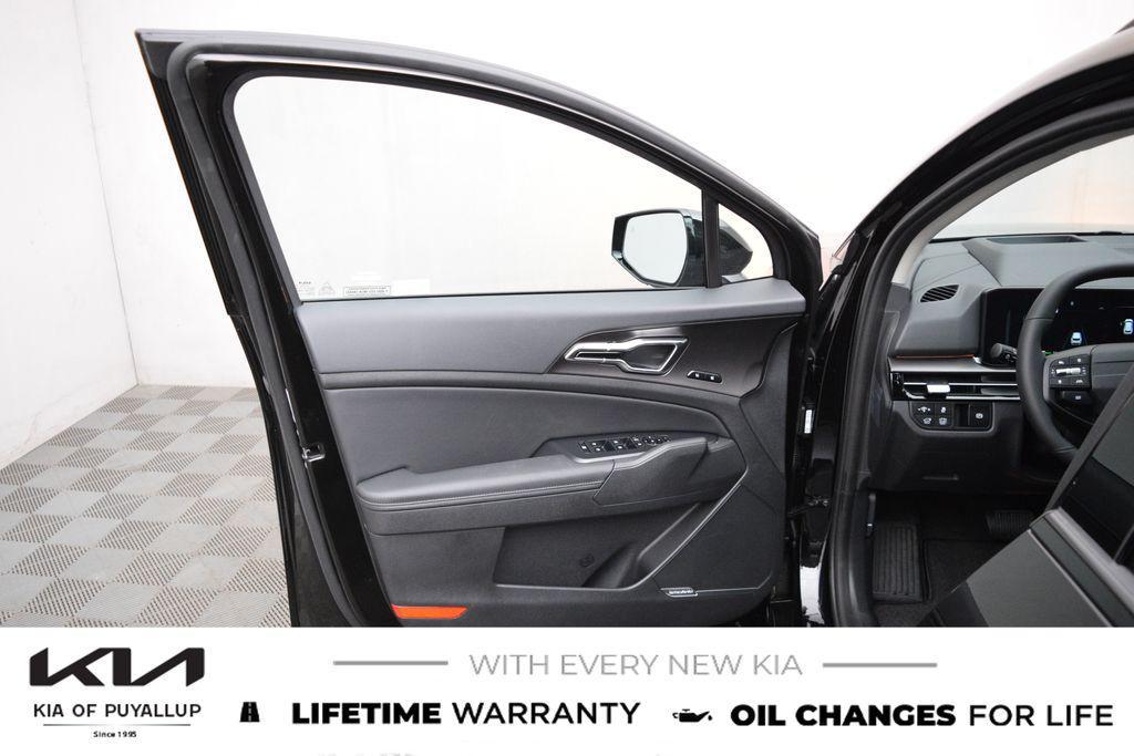 new 2026 Kia Sportage Hybrid car, priced at $42,225